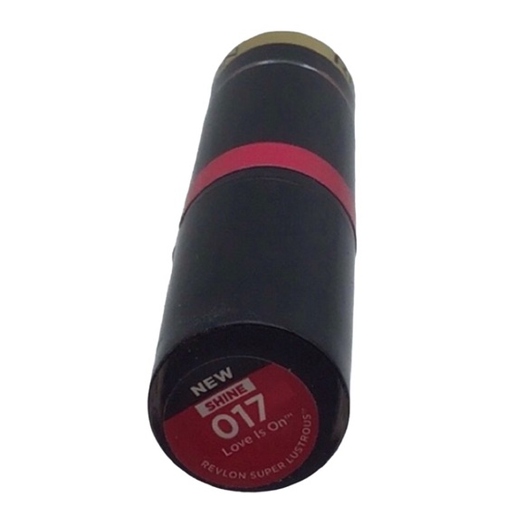 Revlon Super Lustrous Glass Shine Lipstick, (#017 Love Is On) (NWT) - Picture 6 of 8